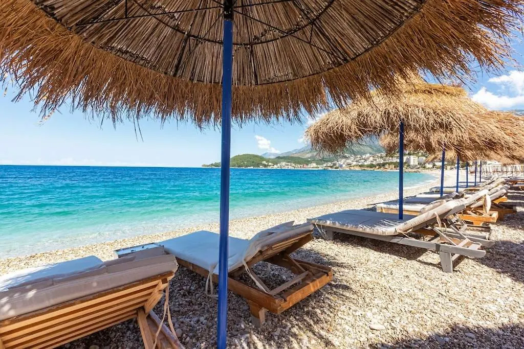 Potam'Sea Bliss 35- Beach Front, Sun Beds & Parking Himare 0*,