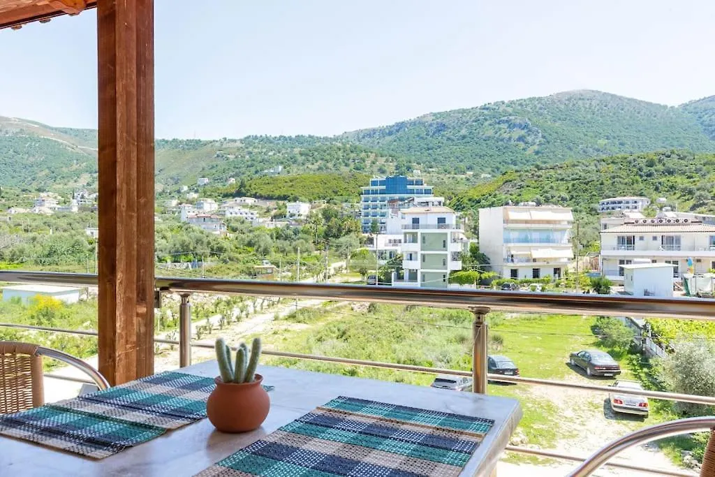 Potam'Sea Bliss 35- Beach Front, Sun Beds & Parking Himare Lägenhet