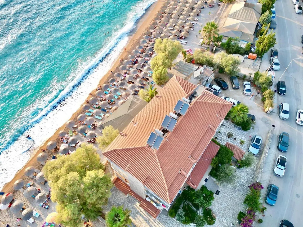 Potam'Sea Bliss 35- Beach Front, Sun Beds & Parking Himare